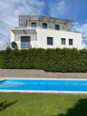 Sun Resort Füred Apartman